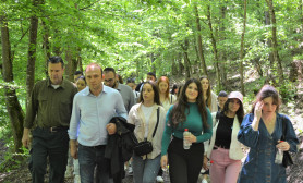 Studentët e Fakultetit të Shkencave Sociale dhe të Fakultetit të Edukimit vizitojnë Parkun Nacional “Blinaja”